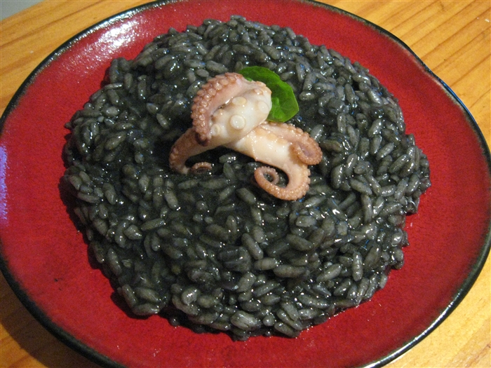 Welcome to the Dark Side: 3 Squid Ink Recipes to Make You Drool
